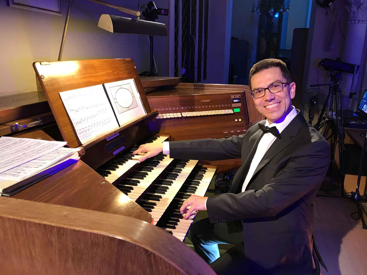 mario ciferri, direttore coro, organista, musica organistica, organo, cemballista