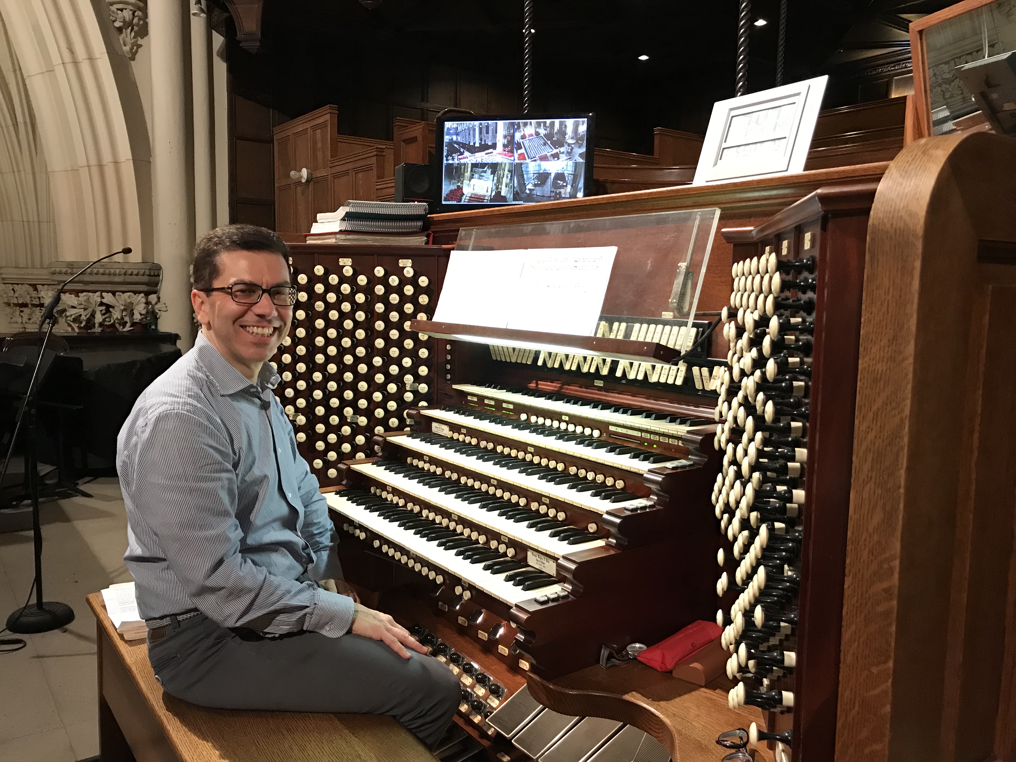 mario ciferri, direttore coro, organista, musica organistica, organo, cemballista