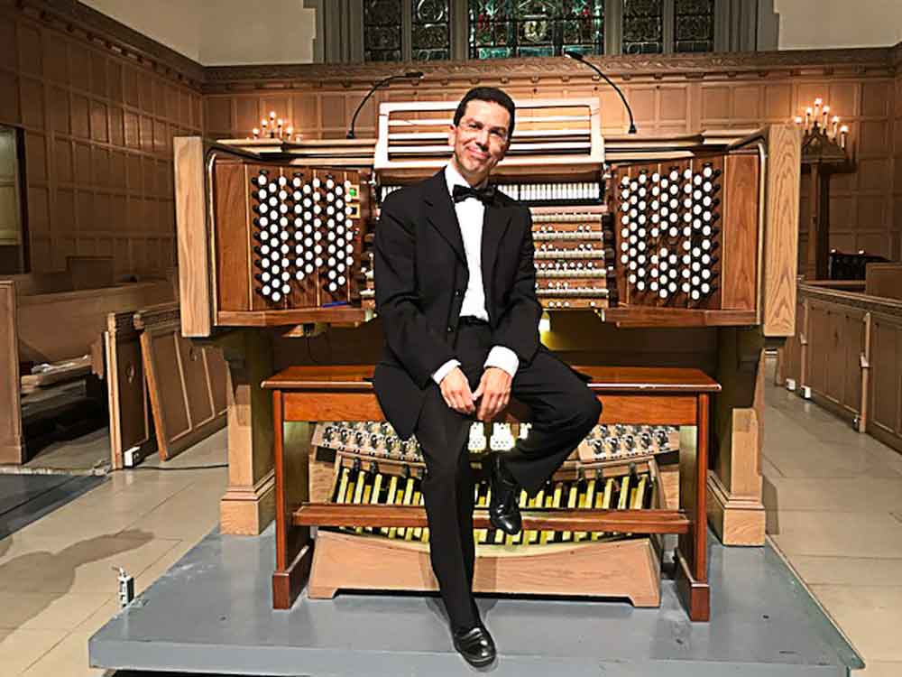 mario ciferri, direttore coro, organista, musica organistica, organo, cemballista